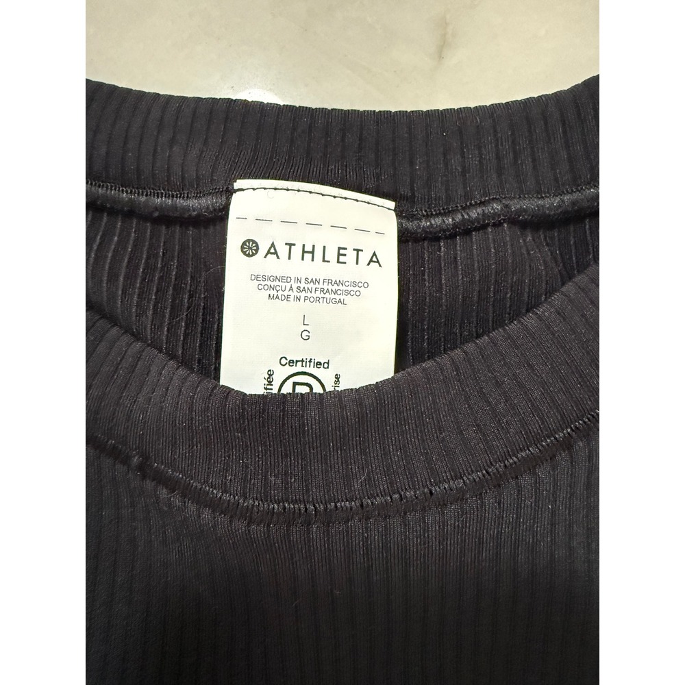 Women's Athleta Renew Seamless Muscle Tank Black Ribbed Top Size Large NWT - Picture 3 of 8